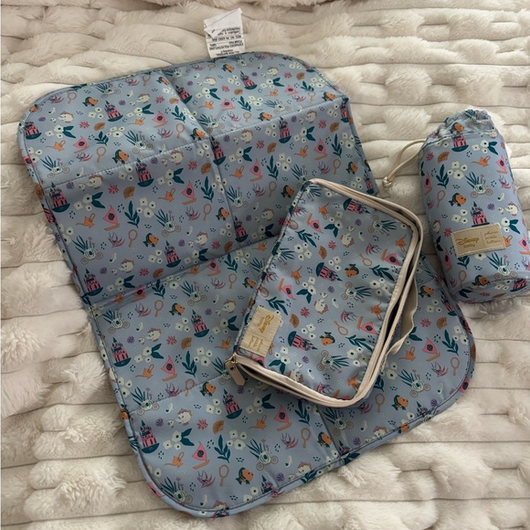 Petunia Pickle Bottom Princess Courage & Kindness District Backpack Diaper Bag main image 5